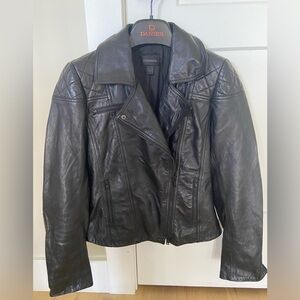 Danier Women's Classic Black Leather Jacket